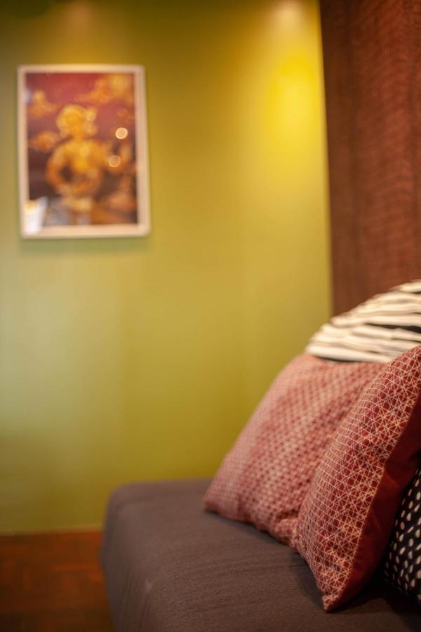 Clean Comfy Cozy Easy To Go Siam Paragon And Chatuchak Market Банкок Екстериор снимка